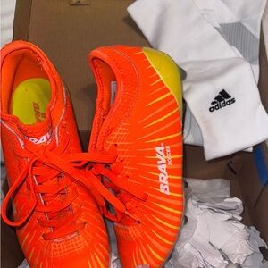 Brava Men's Soccer Cleats Neon Yellow Orange Size 6.5 Deflector 2.0